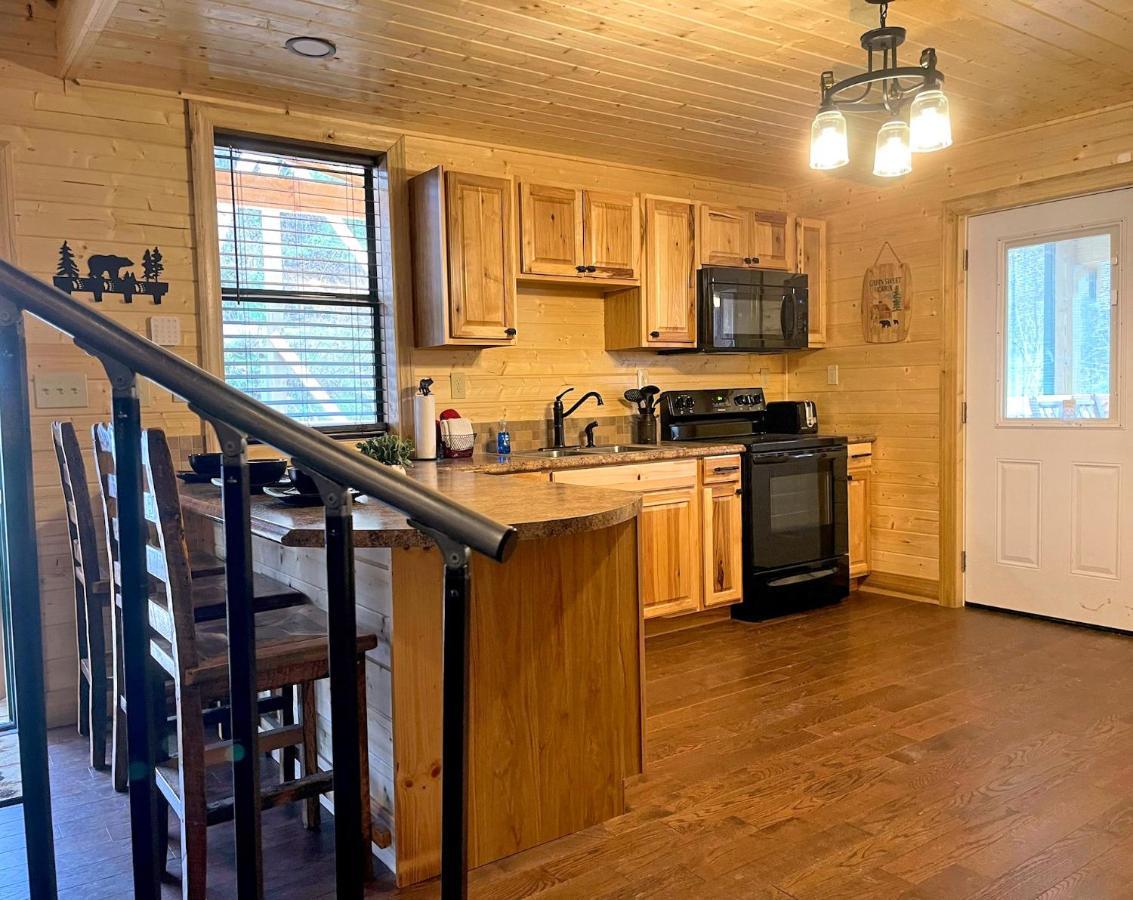 Villa Gatlinburg - Honeymoon Hideaway Esterno foto