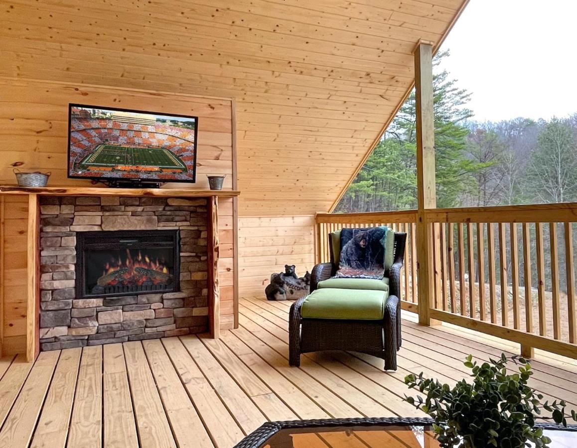 Villa Gatlinburg - Honeymoon Hideaway Esterno foto